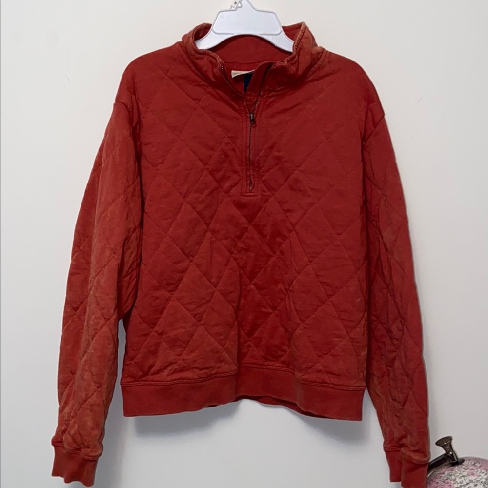 Acid wash orange quilted pull over!